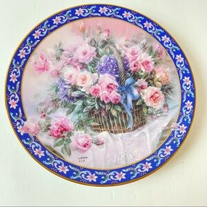 W.J. George “Roses” Decorative Plate 1992 Fine China